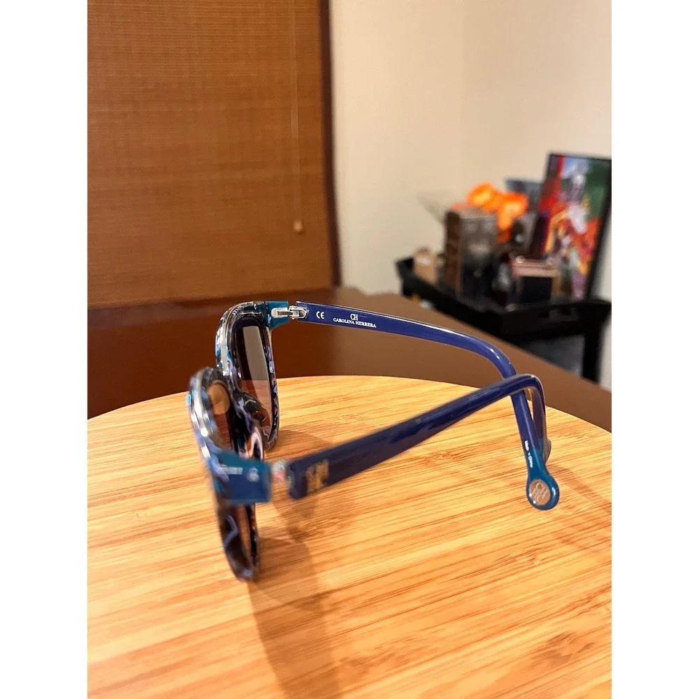 Carolina Herrera SHE688 Blue Marbled Cat Eye Sunglasses Frames Only